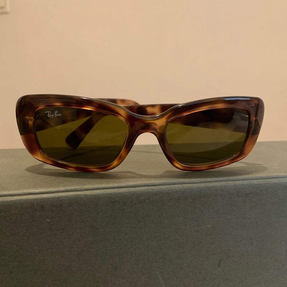 Ray-Ban Women’s RB4122 50 Sunglasses
